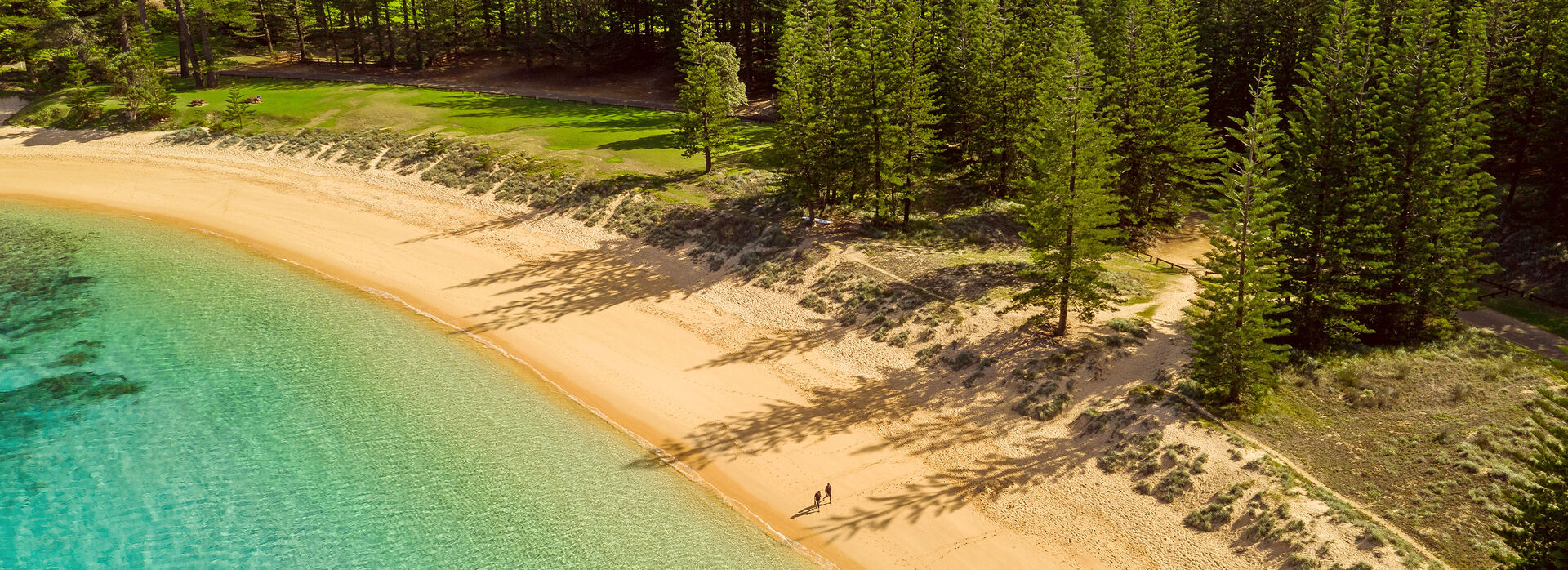 Norfolk Island Escapes banner